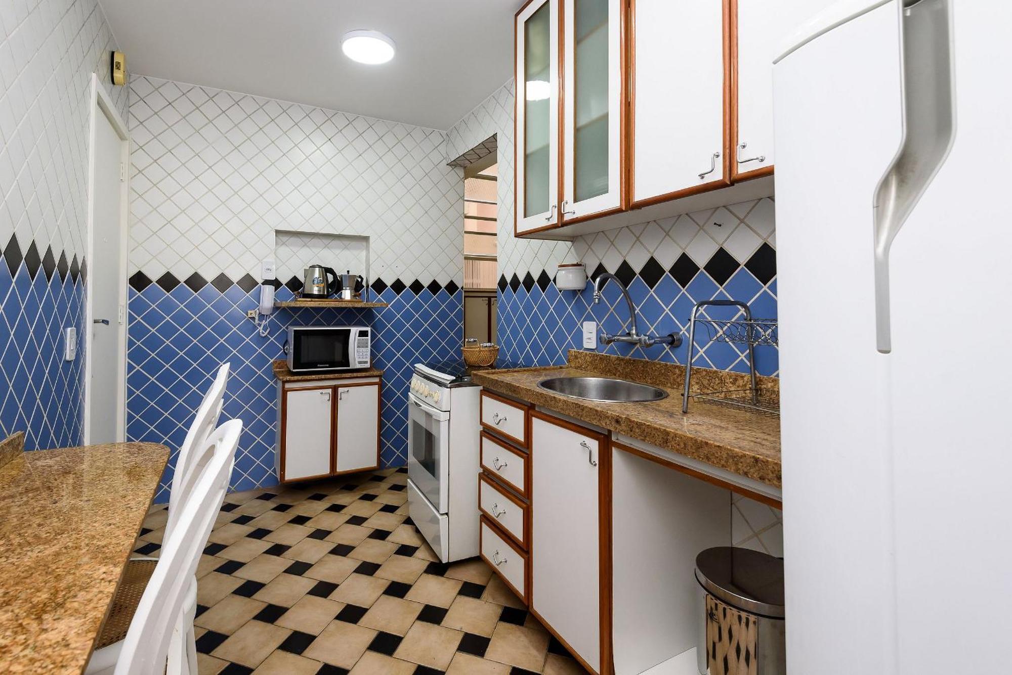 Omar Do Rio - Bc 473/704: Aconchegante 2 Qtos C/ Garagem, Internet + Wi-fi, Smart Tv, Próximo Ao Metrô E às Praias De Ipanema E Copacabana Appartement *
